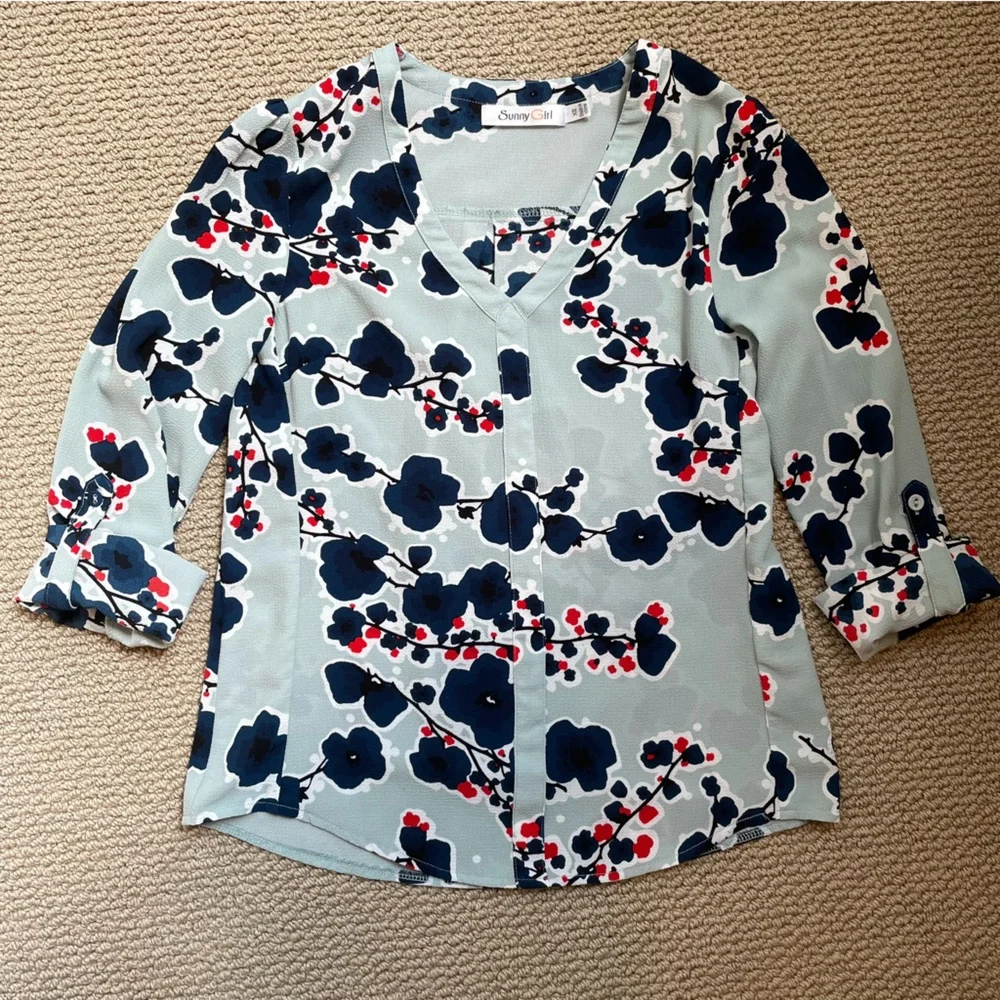 ModCloth Floral Blouse - Picture 1 of 12
